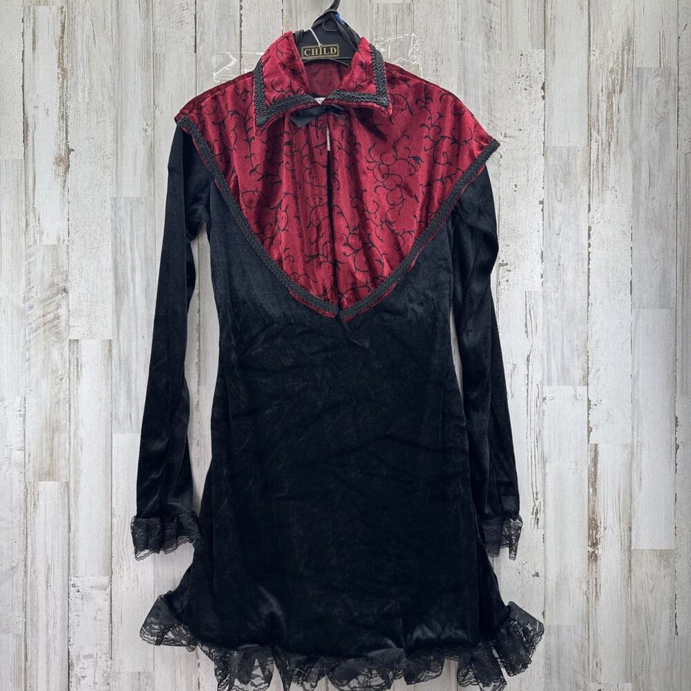 3 Piece Vintage Royal Vampire Halloween Costume Set for Girls Size Large New